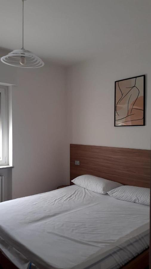 Lo Tsanty Hotel Senin Екстериор снимка